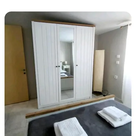 Esd House *